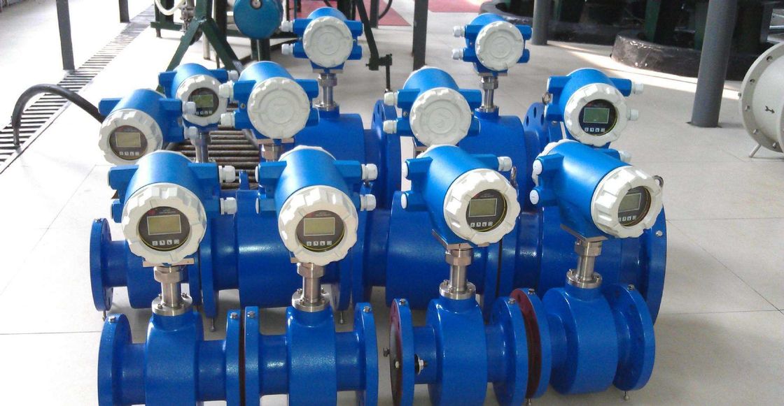 Yüksek doğruluk ölçümü için IP68 Su geçirmez RS485 çıkışı olan Akıllı Elektromanyetik Akışölçer