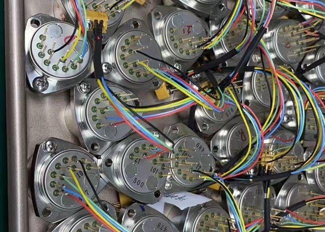 25mm Montaj Çapı KSJB5 Serisi Kuvars Esnek İvme Ölçer Sensörü,