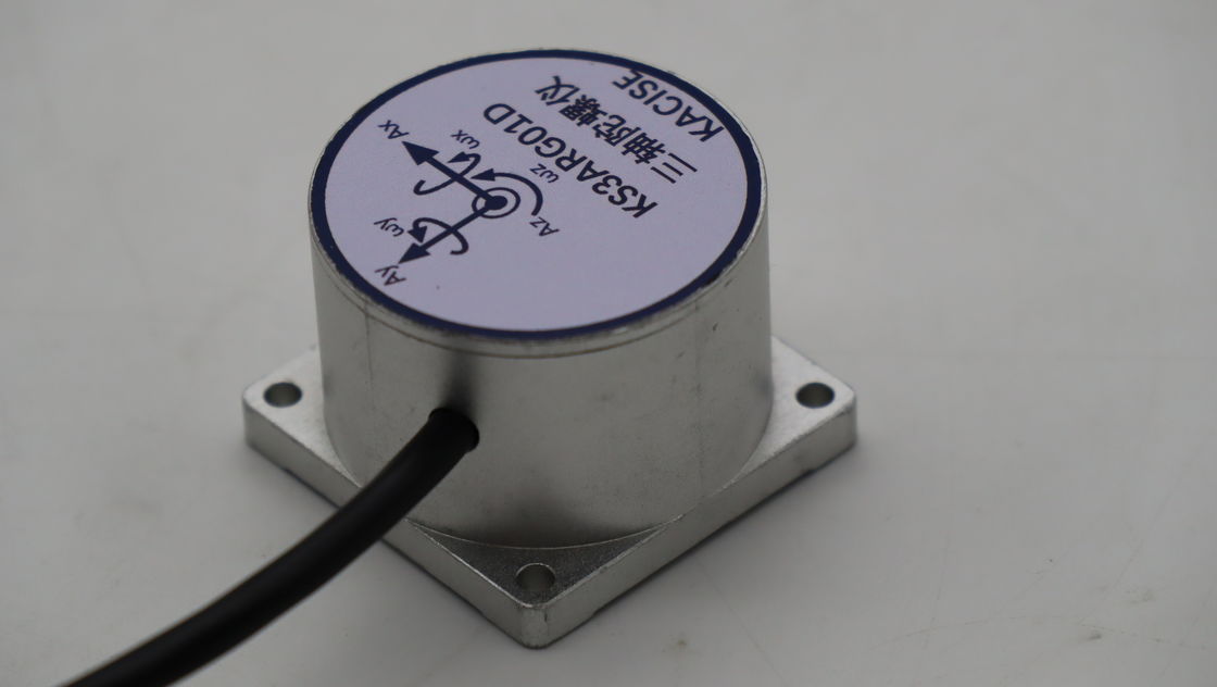Elektronik Jiroskop Sensörü ≤0.15 (( ゚/s) Bias Tekrarlanabilirliği ≤12 (( ゚/h) Bias Istikrarı ve ±300 (( ゚/s) İnersyal Navigasyon Aralıkları