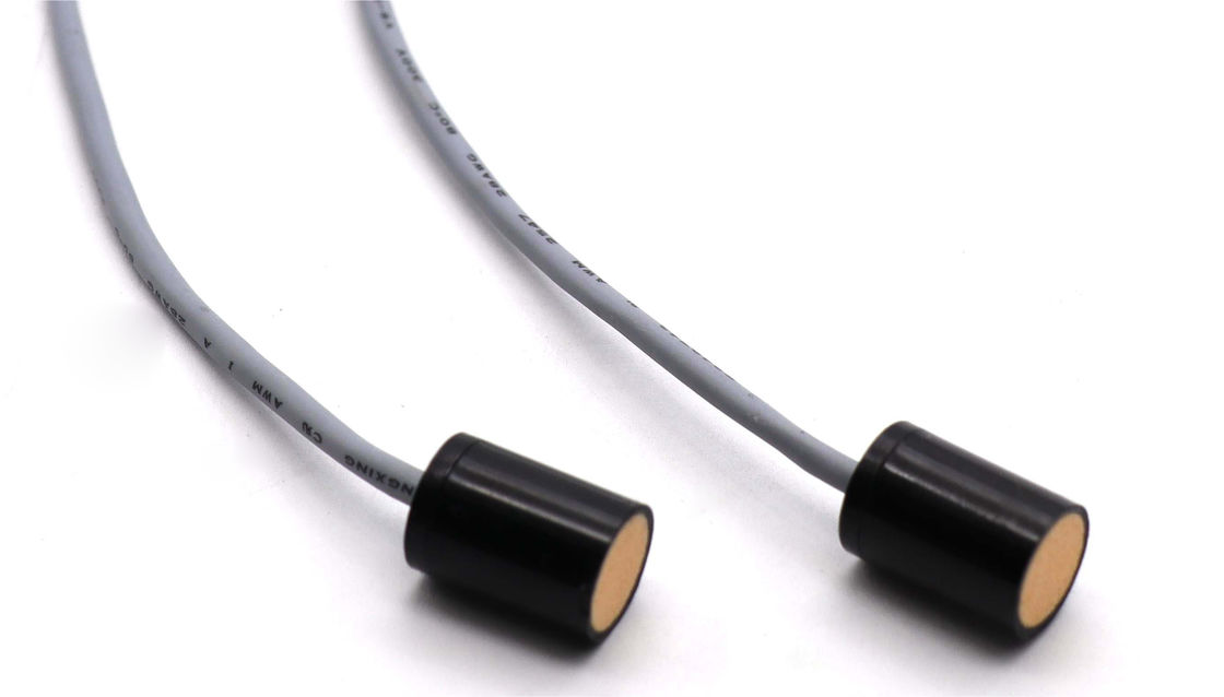 Sıvı seviyesi ölçümü için 22cm kablo uzunluğuyla IP68 Sınıf 200KHz Ultrasonik Transducer Sensörü