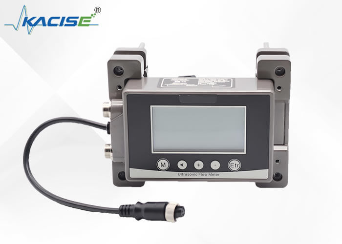 KUF100 4-20mA çıkışı, Endüstriyel Plastik Malzemesi ve 256*128 Arkaplan Işıklı LCD Ekranlı Ultrasonik Akışölçer
