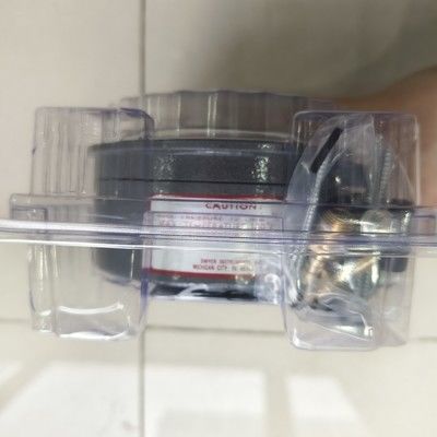 Dwyer Magnehelic 2300-60PA Diferansiyel Basınç Ölçüsü, 60-0-60 Pa aralığı, ±2% doğruluk ve IP67 Kapalı