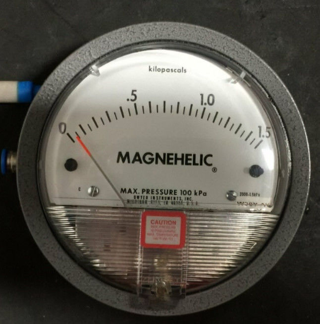 Dwyer 2000 1.5Kpa Magnehelic Farklı Basınç Ölçücüsü: % 2 FS hassas ölçüm gücü