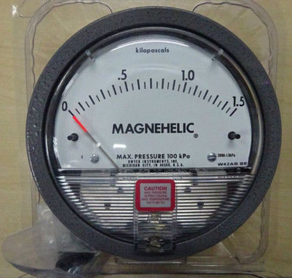 Dwyer 2000 1.5Kpa Magnehelic Farklı Basınç Ölçücüsü: % 2 FS hassas ölçüm gücü
