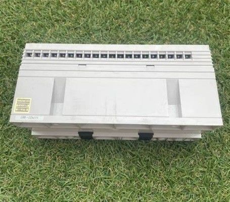 EB3C-T16CKDN 16-Giriş Chan-Sink 30V Belirli Voltajlı Transistor Sink 24VDC Çalışma Voltajı ile