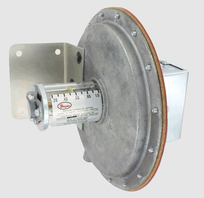 Dwyer Basınç Değiştiricisi, 15 Ampere Mevcut Yük Görünür Kurulum Noktası İzleyici ve HVAC Kontrolü için Büyük Diyafragma Tasarımı