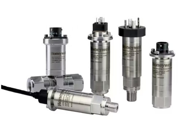 Honeywell FP5000 Yapılandırılabilir Basınç Transdüseri, 0,36 psig/a - 5.000 psig/a Aralığı ve ±%0,1 Tam Ölçek Doğruluğu (Parça Numarası: 060-R161-11-01)