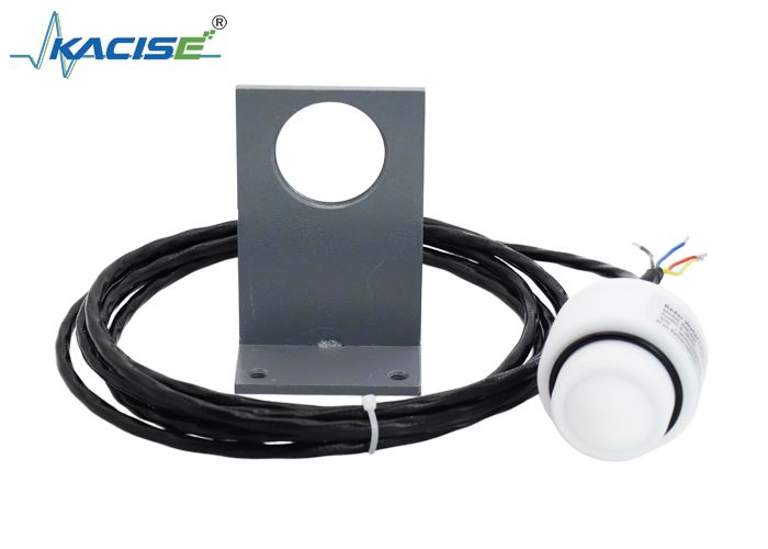 KWL801 Temassız Radar Su Seviyesi Sensörü 76GHz-81GHz Frekans Arası 65m Ölçme Arası ve ±1mm Doğruluk