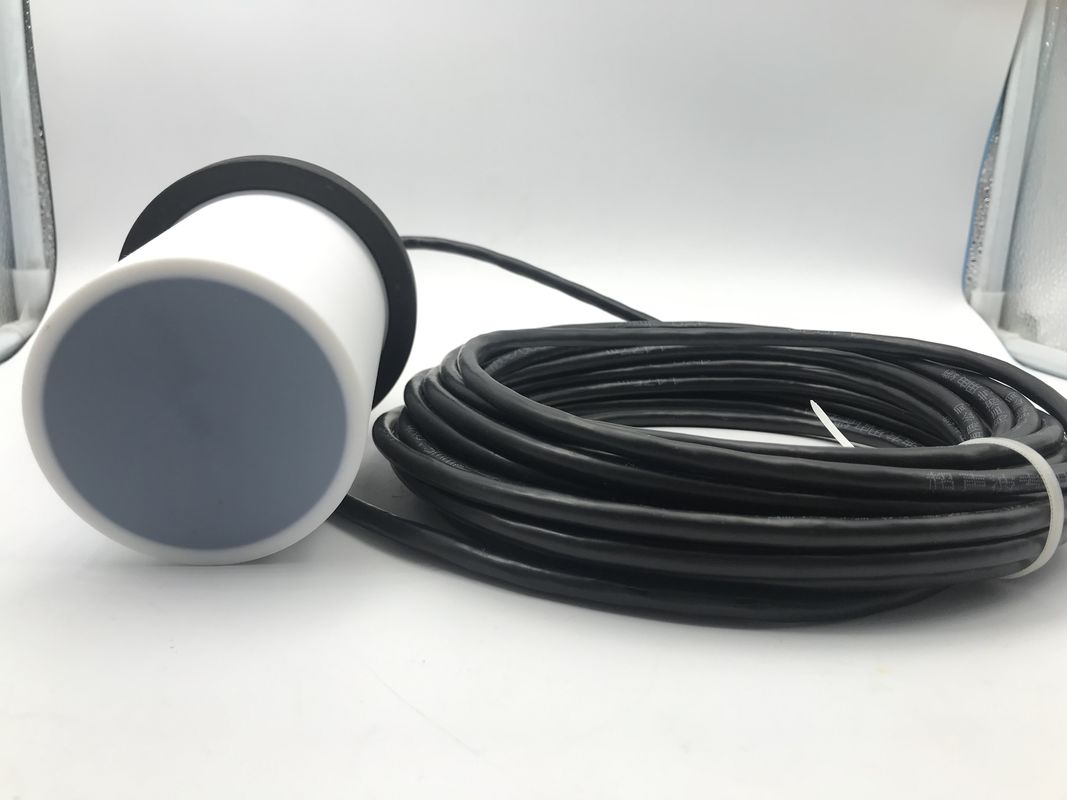 IP68 Su geçirmez ultrasonik sensör PTFE koruma malzemesi ve seviye ölçümü için 0,5 - 12m aralığı ile